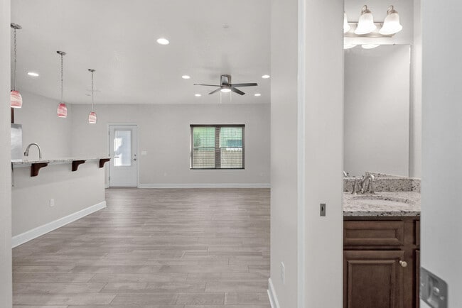 Building Photo - 3514 Mossy Oak Villas Cir