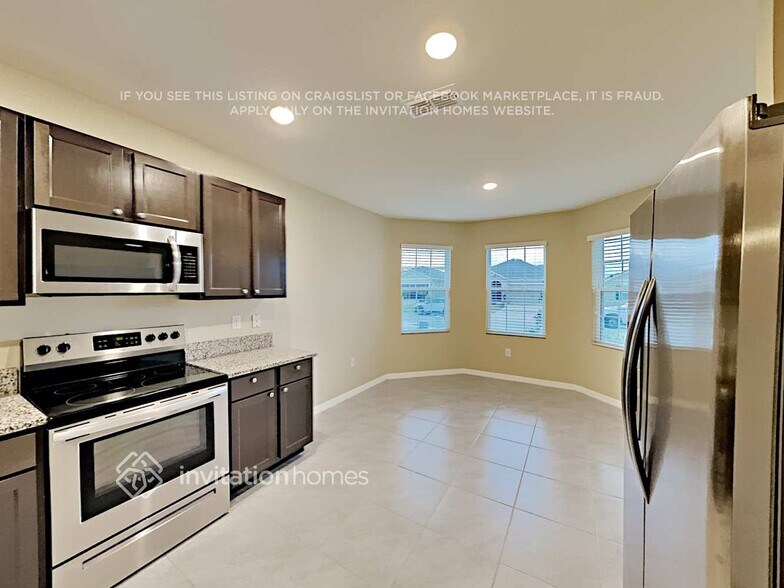 Building Photo - 367 Spruce Pine Dr
