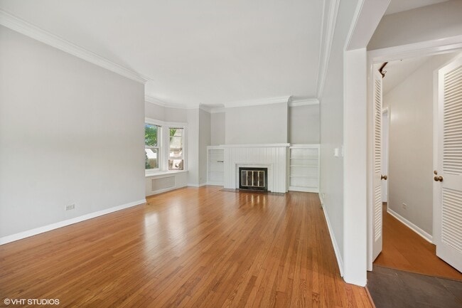 Building Photo - 1029 Linden Ave