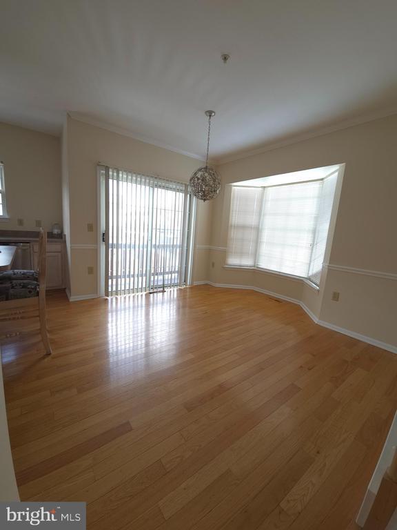 Building Photo - 2213 Montauk Dr