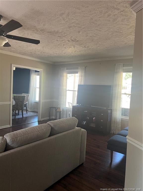 Building Photo - 1526 Trevino Dr