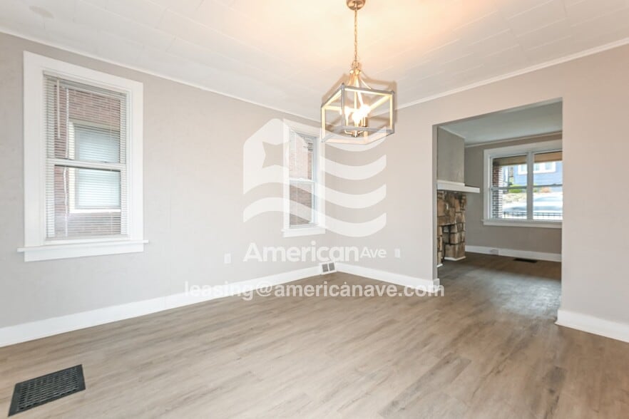 Building Photo - 1221 McNeilly Ave