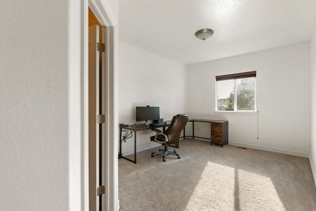 Building Photo - 3207 66th Ave Ct