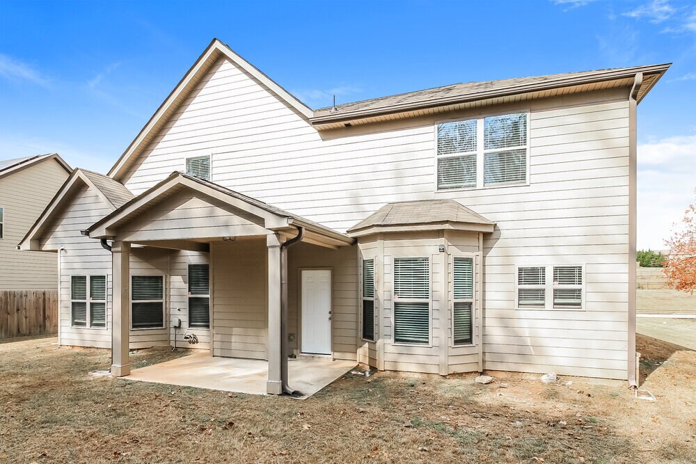 Building Photo - 6840 Diamond Dr