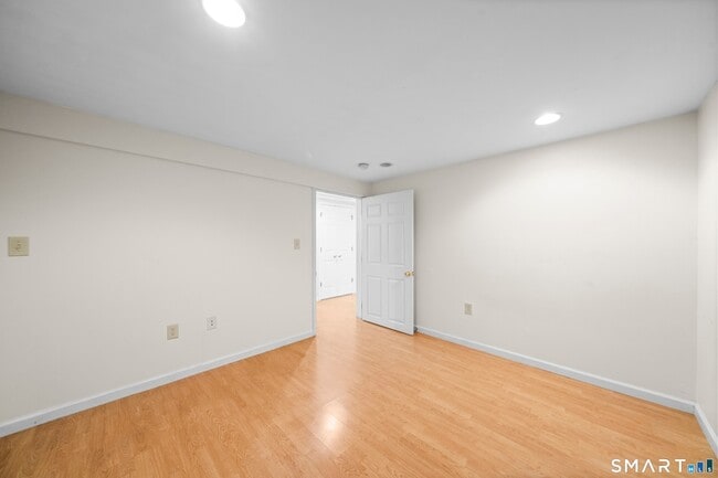 Building Photo - 209 Pne Ln Ext
