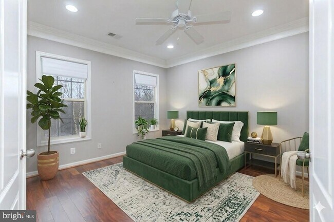 Building Photo - 704 Quayside Ct