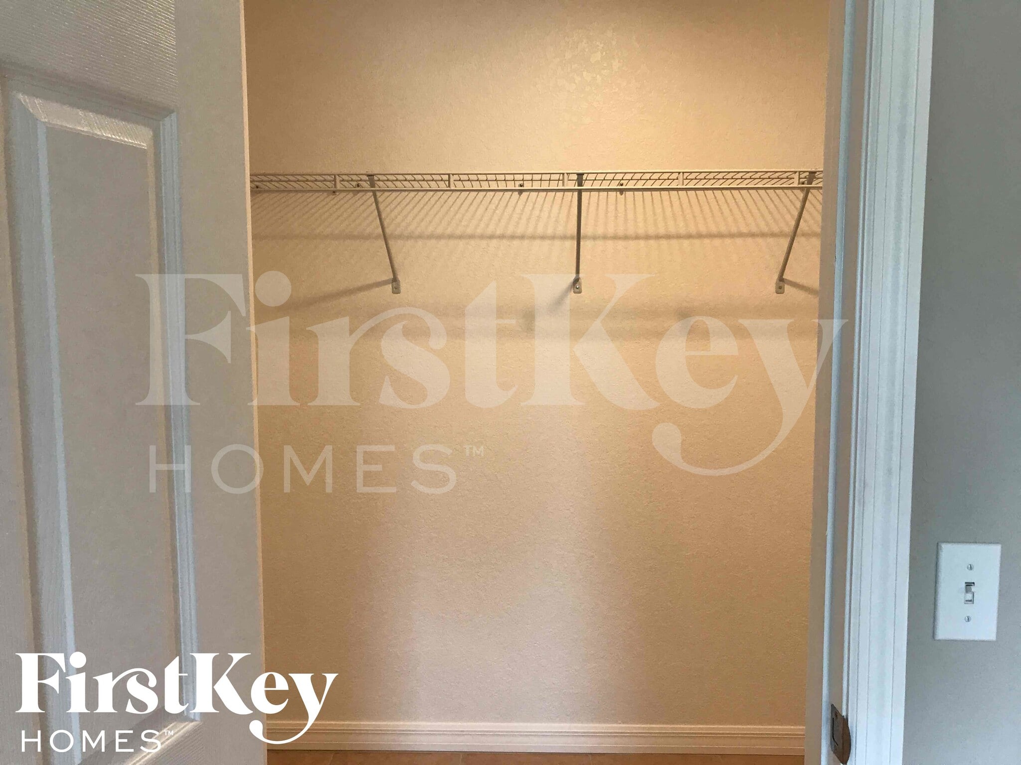 Building Photo - 6168 Lomax St