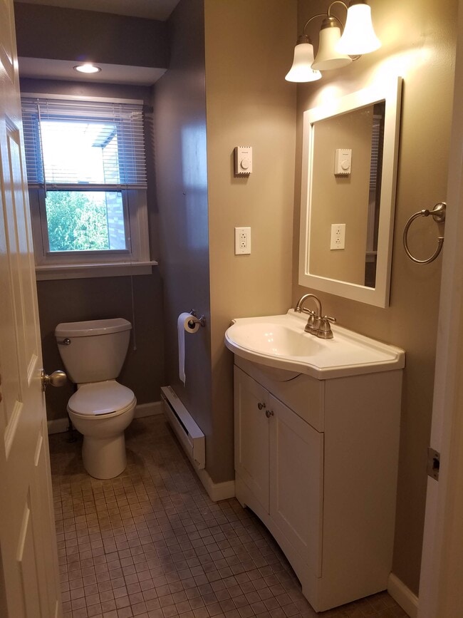 Building Photo - 4906 Sciota St