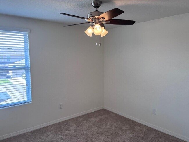 Building Photo - 4812 Riverwalk Dr