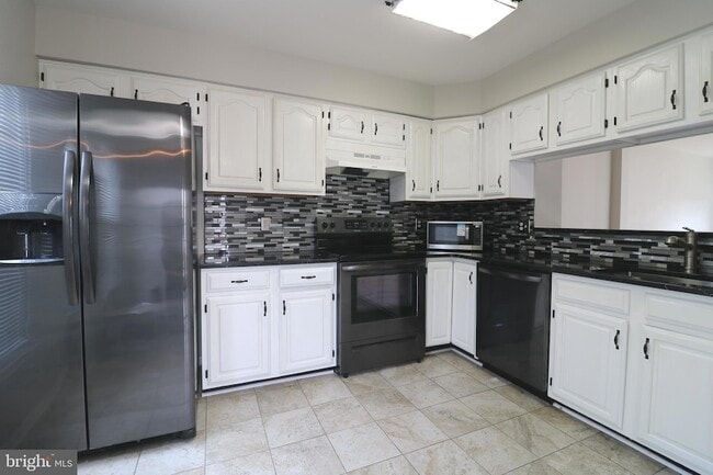 Building Photo - 21031 Lemon Springs Terrace