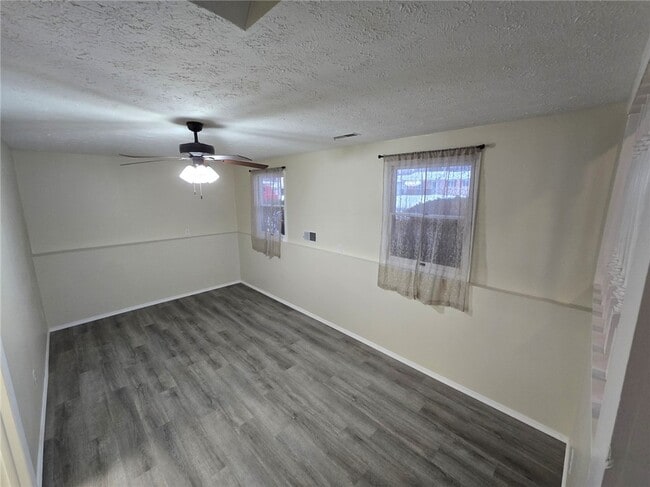 Building Photo - 103 Virginia Manor Rd