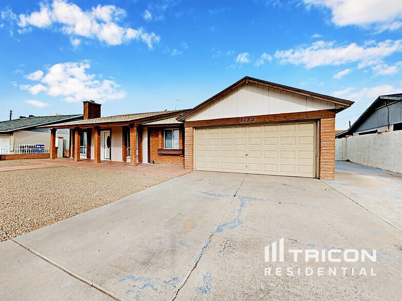 Building Photo - 3032 N 79th Ln