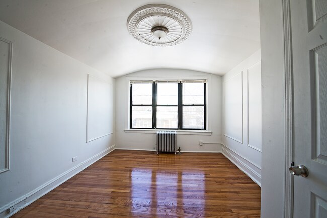 Building Photo - 8951 S Ada St Chicago, IL 60620