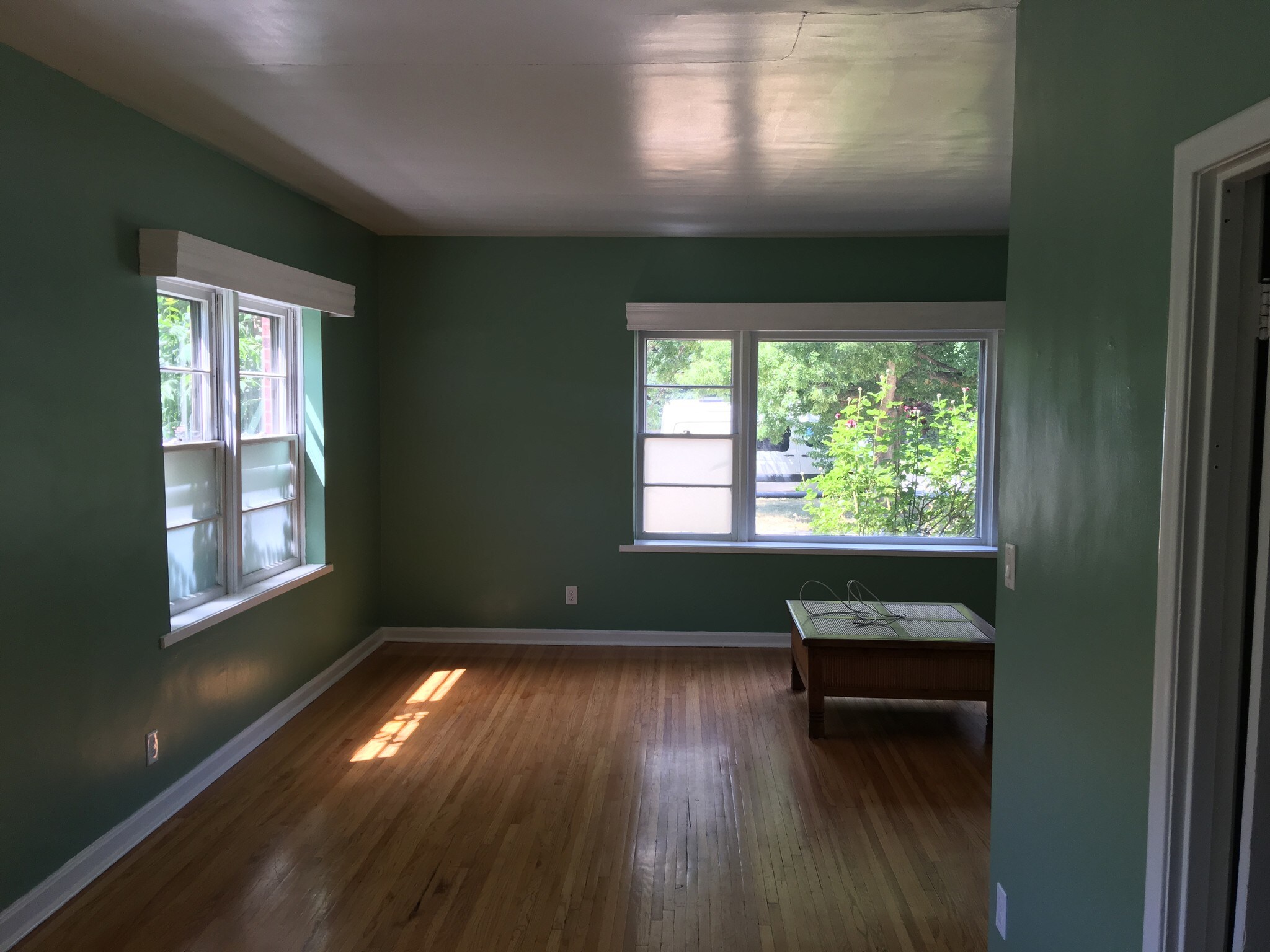 Building Photo - 768 E 900 S