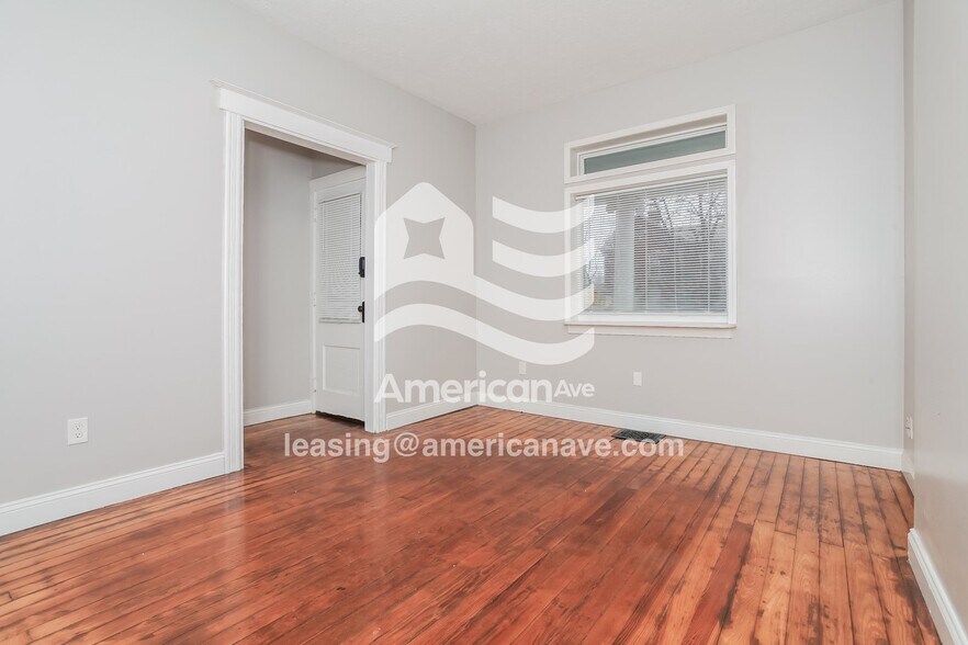 Building Photo - 1609#A Greenup Street, 41011; #723034 - 723034