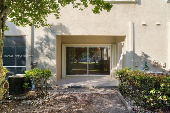 Building Photo - 435 S W 122nd Terrace