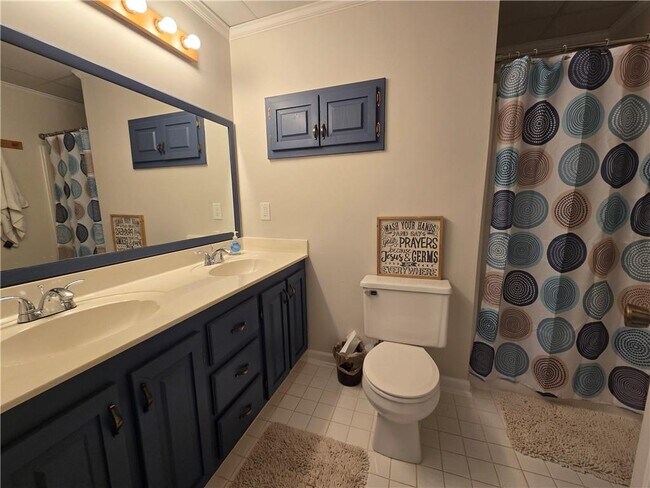 Building Photo - 9373 Kingston Crossing Cir