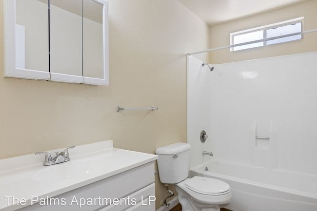 Building Photo - 136 Santa Alicia Dr