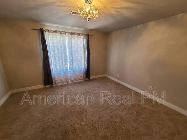 Building Photo - 3818 Mediterranean St