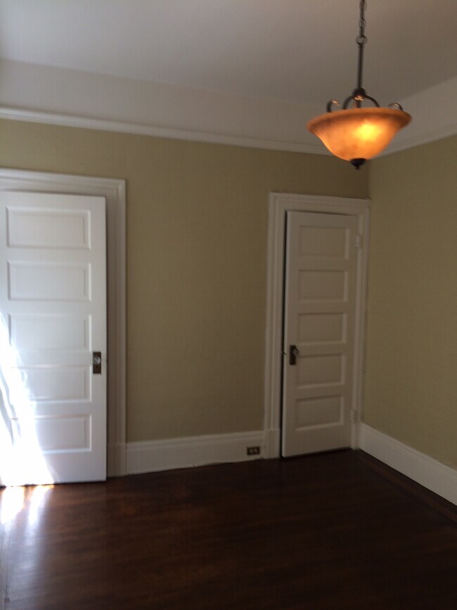 SECOOND BEDROOM - 1282 Guerrero St