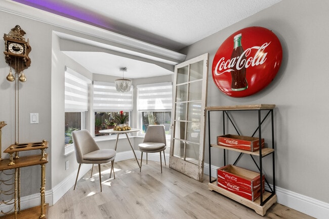 Building Photo - 1605 Treemont Ave