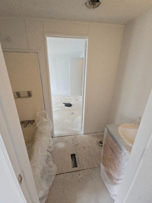 Building Photo - 1528 Greenpack Pkwy