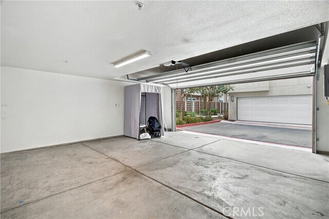 Building Photo - 14051 Diamond Ln
