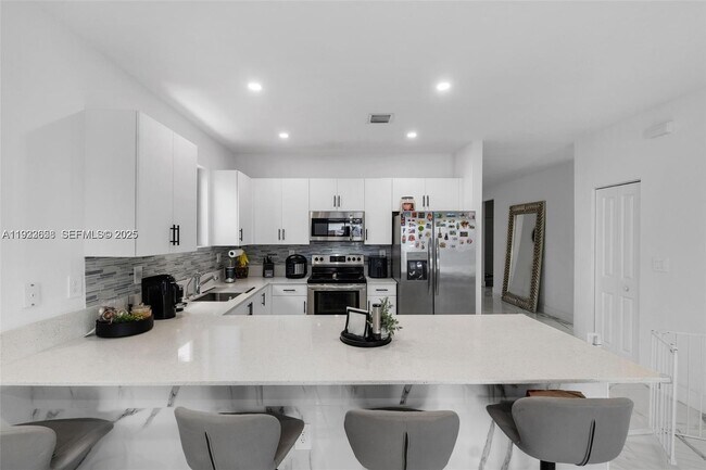 Building Photo - 11939 SW 241 Ter