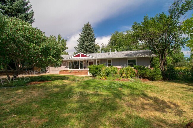Building Photo - 3 Bed House in Northwest Fort Collins!