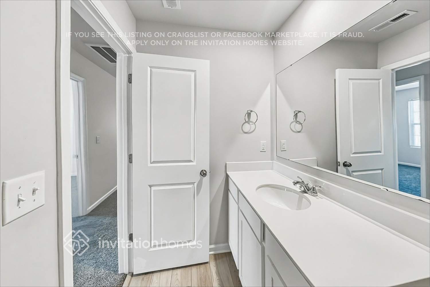 Building Photo - 2530 Brunson Ct