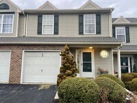 Building Photo - 6437 Terrace Ct