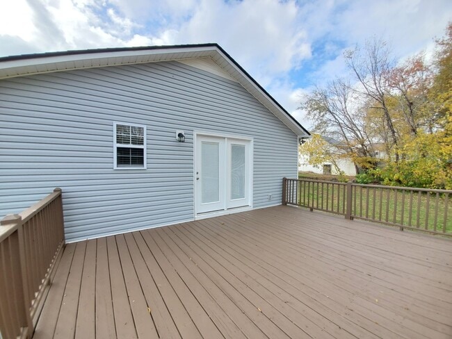 Building Photo - Great house for rent in Columbia!