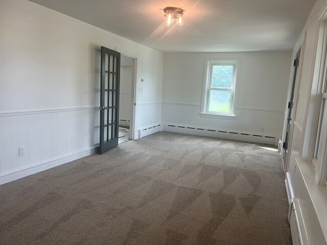 Building Photo - Beautiful 5-Bedroom Home in East Cocalico ...