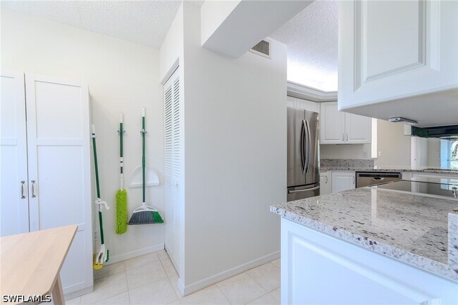 Building Photo - 117 Wading Bird Cir