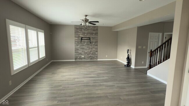 Building Photo - 2244 McGregor Ct