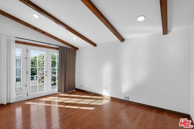 Building Photo - 4055 Moore St