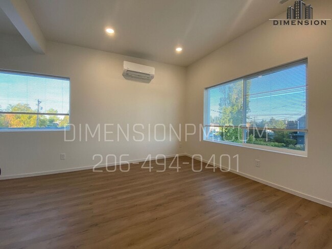 Building Photo - Brand New Construction