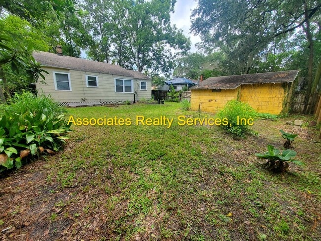 Building Photo - Newly listed!   Must see!  AVAILABLE NOW!