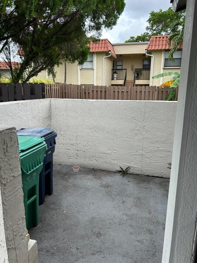 Building Photo - 9630 SW 152nd Ave
