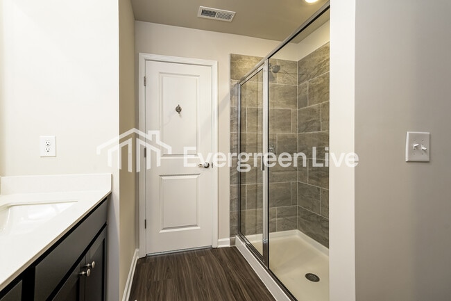 Building Photo - 816 Pear Blossom Ct