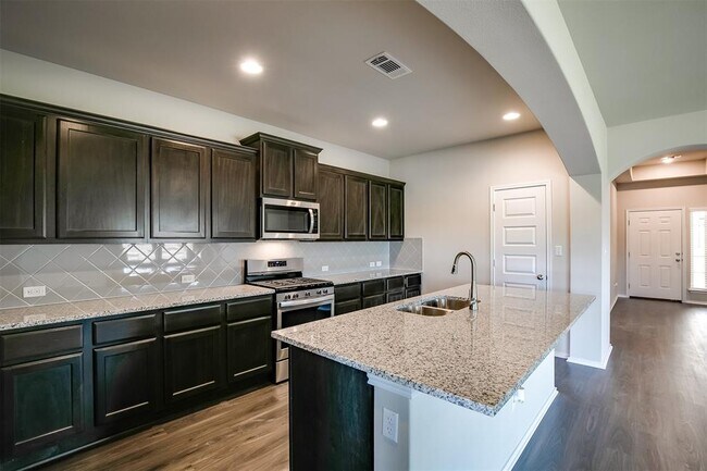 Building Photo - 261 Horsemint Way