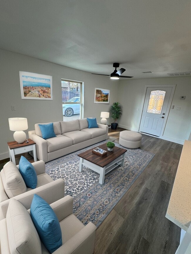 Building Photo - 7909 Goode St