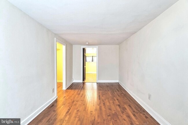 Building Photo - 4543 Baker St