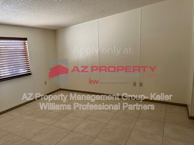 Building Photo - 28840 N 168th Ave