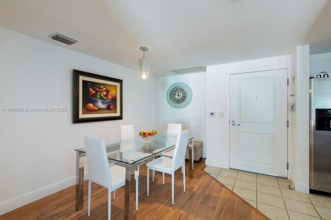 Building Photo - 1250 S Miami Ave