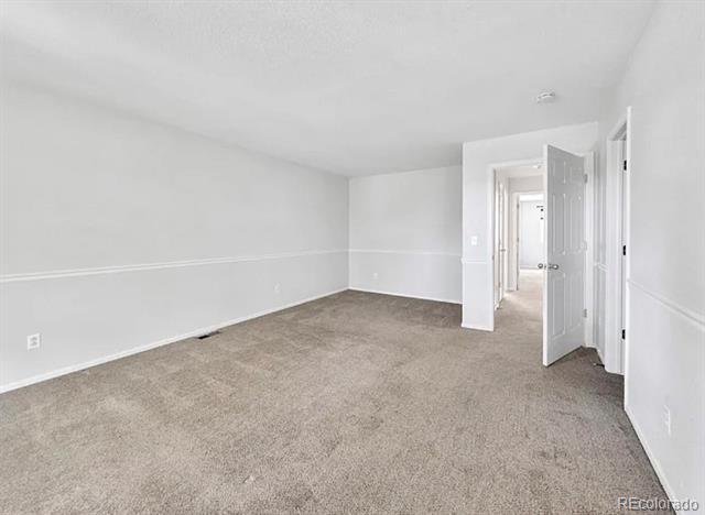 Building Photo - 5472 Balsam Ct