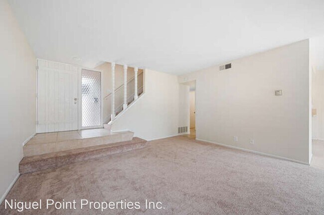 Building Photo - 2 br, 1.5 bath House - 30747 Calle Chueca