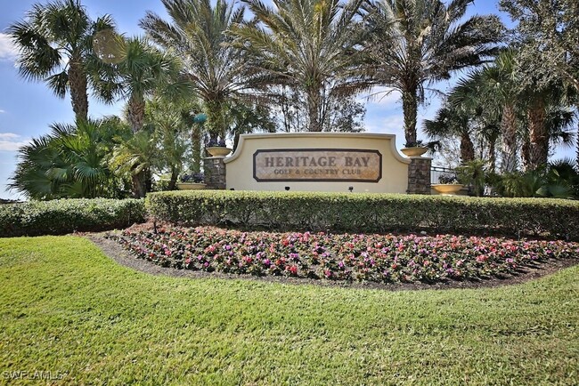 Building Photo - 10044 Siesta Bay Dr
