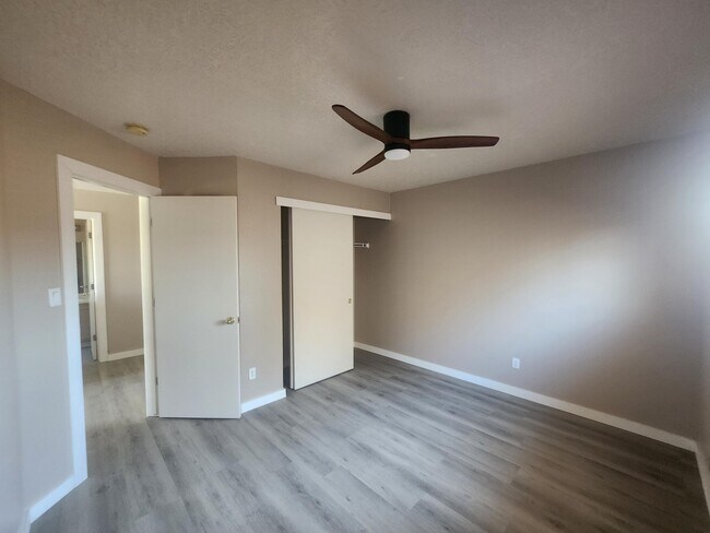 Building Photo - 8404 Casa Morena Ct NW