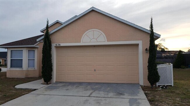 Building Photo - 636 Majesty Dr